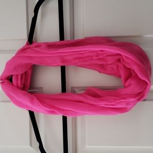Raspberry Infinity scarf